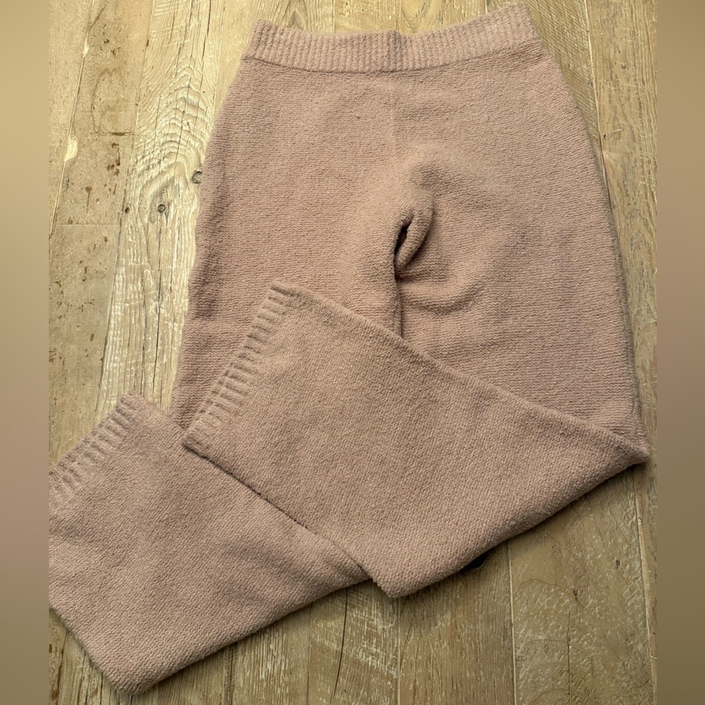 Club Monaco Textured Knit in Warm Pinky Beige M